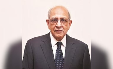 Vijay Singh steps down as vice-chairman of Sir Ratan Tata Trust | People