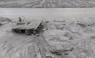 Water levels in three major rivers of Nepal cross danger mark, alert issued | World News